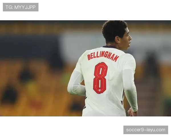 贝林厄姆荣膺英格兰年度最佳球员，卓越领导力与非凡才华闪耀赛场