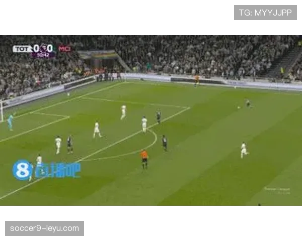 阿森纳惨败致争冠形势急转直下，球队状态引发广泛关注