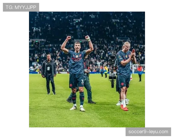 哈兰德强势对抗显神威,助球队激战中稳居争冠行列 哈兰德强势对抗显神威,助球队激战中稳居争冠行列