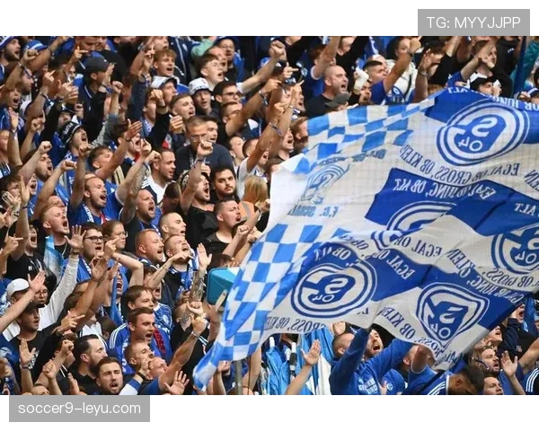 曼城遭双重危机！依赖体系崩塌引发争冠渺茫，战术僵化暴露豪门困境